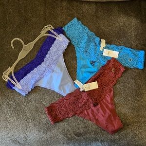 Brand new thongs